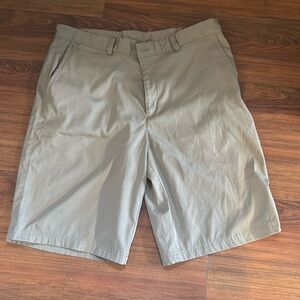 Nike Dri Fit Shorts 34